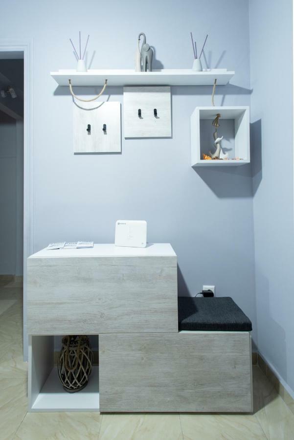 Cozy And Modern Studio Афины Экстерьер фото