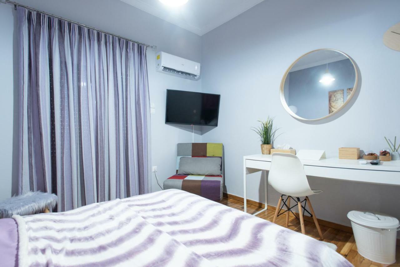 Cozy And Modern Studio Афины Экстерьер фото