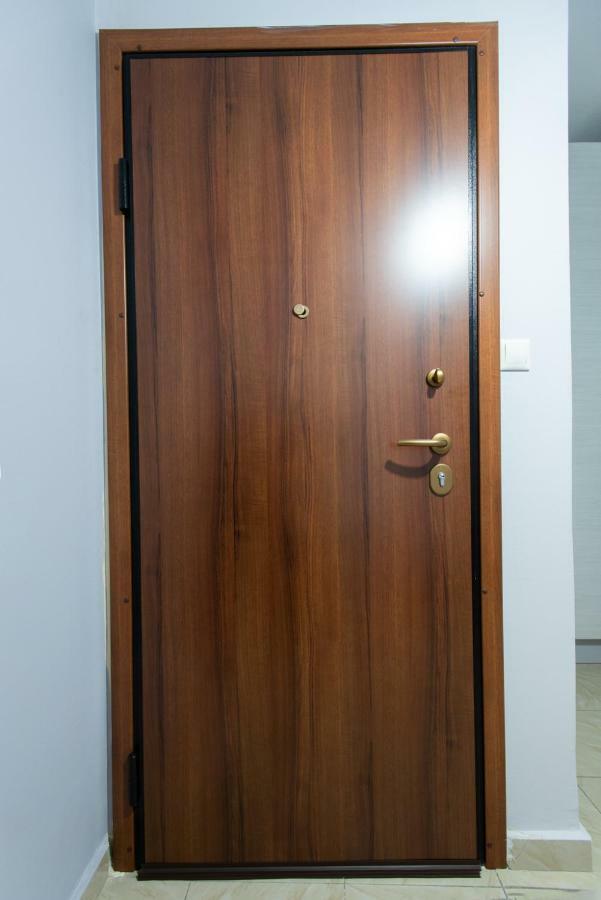 Cozy And Modern Studio Афины Экстерьер фото