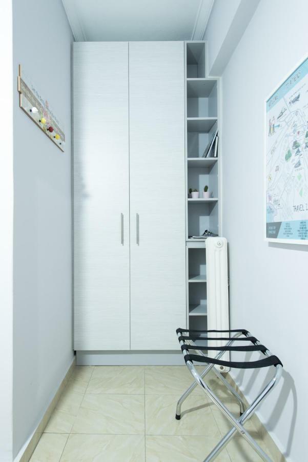 Cozy And Modern Studio Афины Экстерьер фото